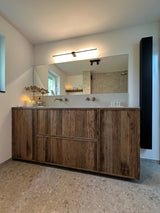 Badkamerproject met eiken barnwood, Japandi meubel en taatsdeur-Robuust-Badkamer,badkamer-meubel,badkamer-meubel-op-maat,badkamerproject,barnwood-badkamer,eiken-barnwood,japandi-badkamer,japandi-interieur,maatwerk-badkamer,taatsdeur-interieur-Maatwerk badkamer Japandi | Robuust-OBLY