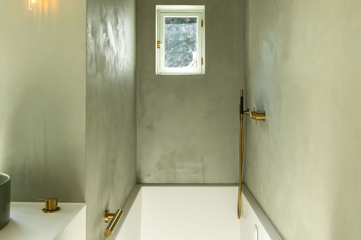 Before & After: Synergie in Renovatie: Harmonie tussen Historie en Moderniteit aan de Keizersgracht-RUIM STUDIO-design keuken,grachtenpand renovatie,historisch interieur,interieurarchitect Amsterdam,luxe renovatie,moderne woonkeuken-OBLY