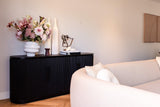 Blikvanger in nieuwbouwwoning Den Haag-Bij Linda interieuradvies-cinewall,Den Haag,Interieurontwerp,Keuken,nieuwbouwwoning-Keuken nieuwbouwwoning Den Haag | BIJ LINDA interieuradvies-OBLY
