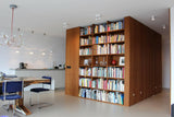 Centraal blok in kunstzinnig appartement-INGE BOUMAN INTERIEUR | ARCHITECTUUR-Badkamer,Boekenkast,Centraal,Kleine ruimte-Centraal blok in kunstzinnig appartement-OBLY