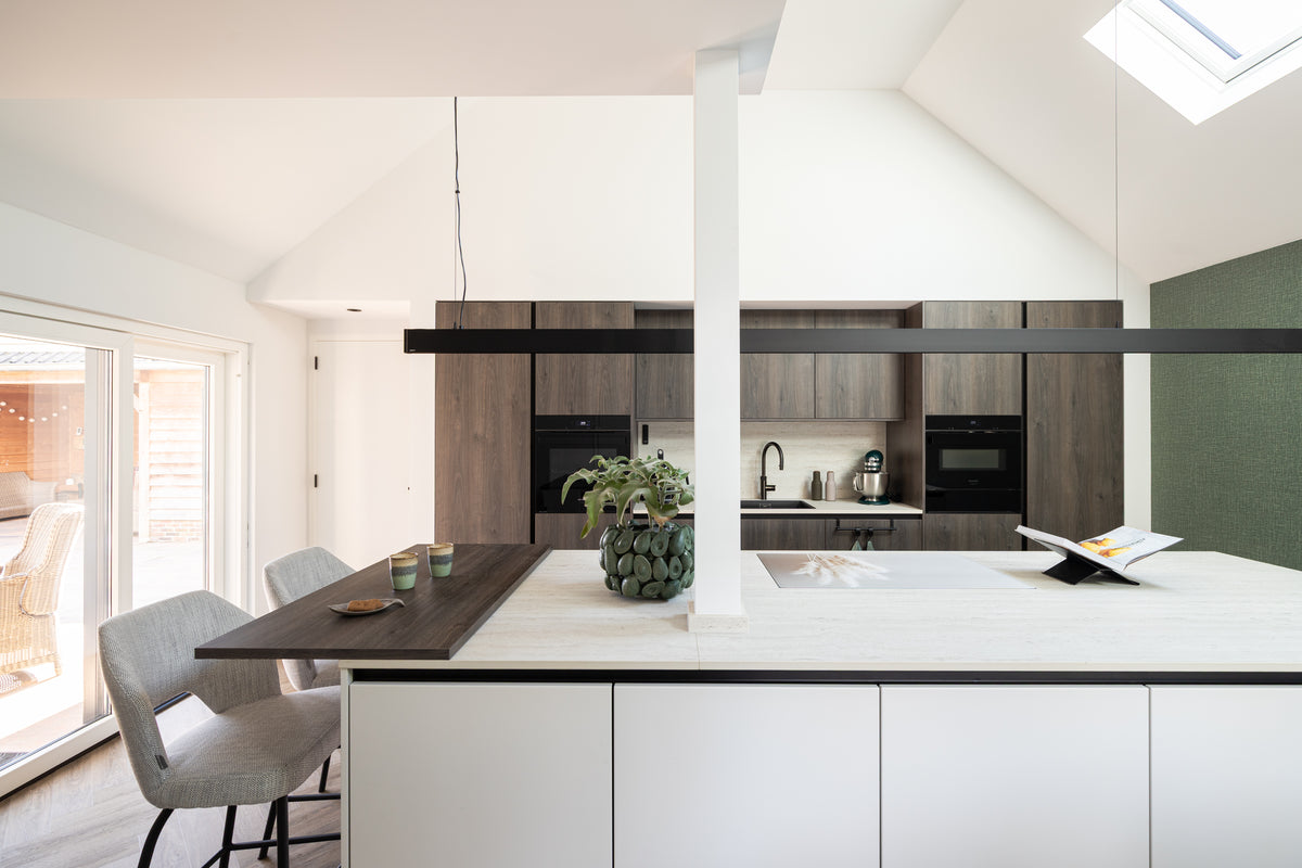 Complete before & after interieurproject-Nuevo Interior Design-Duurzaam wonen,Interieurontwerp,Interieurtransformatie,Maatwerk interieur,Moderne indeling,Sfeervol wonen,Totaalconcept interieur,Woonhuis inrichting,woonkamer-Before & After interieurverbouwing | Complete woningtransformatie-OBLY