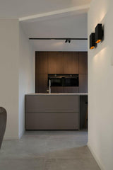 Complete renovatie en modernisering vrijstaande woning.-Elke Speck interieurontwerp-complete woningrenovatie,donkere interieurmaterialen,haardmeubel op maat,luxe woonkeuken,maatwerk interieurdesign,moderne verlichting interieur,moderne vrijstaande woning,Modernisering,open leefruimte,Renovatie,wijnklimaatkast keuken,Woonkamer-Complete renovatie en modernisering vrijstaande woning. -OBLY