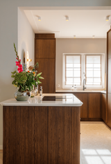 Cozy interieur in een modern jasje-B-TOO-Woonkamer-Cozy interieur in een modern jasje-OBLY