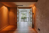 Eiken taatsdeur met custom made design-INDU DOORS-custom design,eikenhout,luxe afwerking,moderne deuren,Taatsdeur,Woonkamer-Eiken taatsdeur met custom made design van Indu Doors-OBLY
