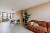 Eikenhouten binnendeuren van Indu Doors-INDU DOORS-eikenhout,eikenhouten binnendeuren,Eikenhoutendeuren,hoogwaardige afwerking,houten deuren,interieur deuren,landelijke stijl,maatwerk deuren,moderne binnendeuren,natuurlijke materialen-OBLY