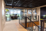 Nieuwbouwkantoor met industriële uitstraling en maatwerk interieur