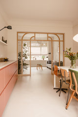 Eiken taatsdeur met boogverdeling in jaren 30 woning