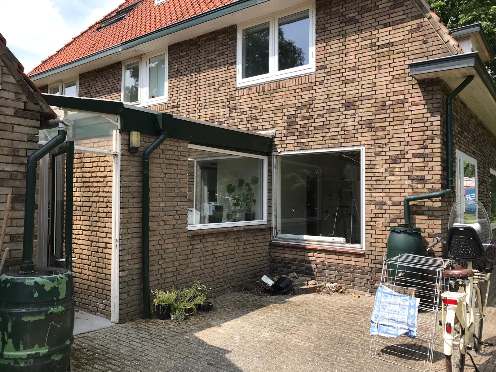 Hedendaagse uitbouw bij jaren ’30 woning-BRANDVRIES – architectuur collectief-Aanbouw,aanbouw jaren 30 woning modern,glazen aanbouw jaren 30 woning,jaren 30 woning uitbouw,Jaren30woning,Keuken,moderne uitbouw jaren 30 woning,uitbouw jaren 30 huis,Villa,Woonkamer-OBLY