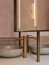 Historie & Modern Comfort in een 19-eeuwse villa in de bossen van Utrecht-RUIM STUDIO-Keuken,Villa,Woonkamer-Historie en Modern Comfort in een Utrechtse Bosvilla-OBLY