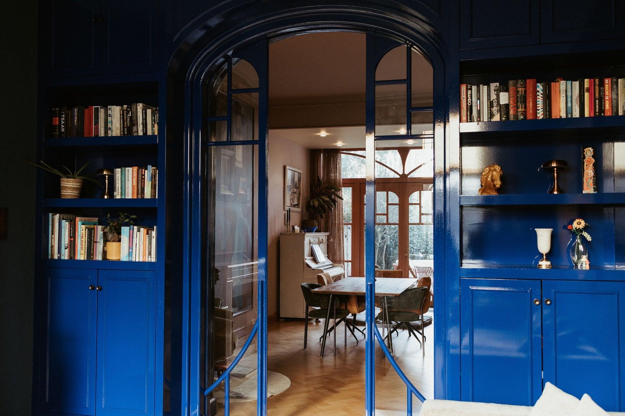 Houten boogdeur en voordeur op maat-archidoors-Binnendeur,Binnendeur met glas,Boogdeur,Buitendeur,Design deur,Designerdeur,deuren,Eetkamer,Entree hal trap,Glasdeur,Houten boogdeur,Houten buitendeur,Maatwerk deur,Voordeur op maat,Woonkamer-Maatwerk Houten binnendeur en voordeur op maat-OBLY