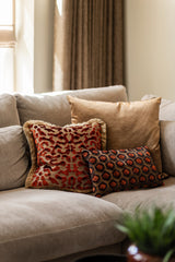 Warm familiehuis met maatwerk interieur van massief hout