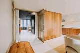 Indu Doors dubbele eiken deur met glas organische vorm-INDU DOORS-dubbele deur,eikenhout,glazen deur,luxe afwerking-Dubbele eiken deur met glas organische vorm-OBLY