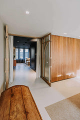 Indu Doors dubbele eiken deur met glas organische vorm-INDU DOORS-dubbele deur,eikenhout,glazen deur,luxe afwerking-Dubbele eiken deur met glas organische vorm-OBLY