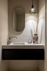 Jaren 30 woning met moderne aanbouw en luxe interieur