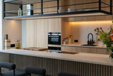 Japandi Penthouse met Moderne Accenten in Amsterdam-Studio Boud-japandi interieur,Keuken,luxe appartement,minimalistisch wonen,modern interieur,natuurlijke materialen,Penthouse-OBLY