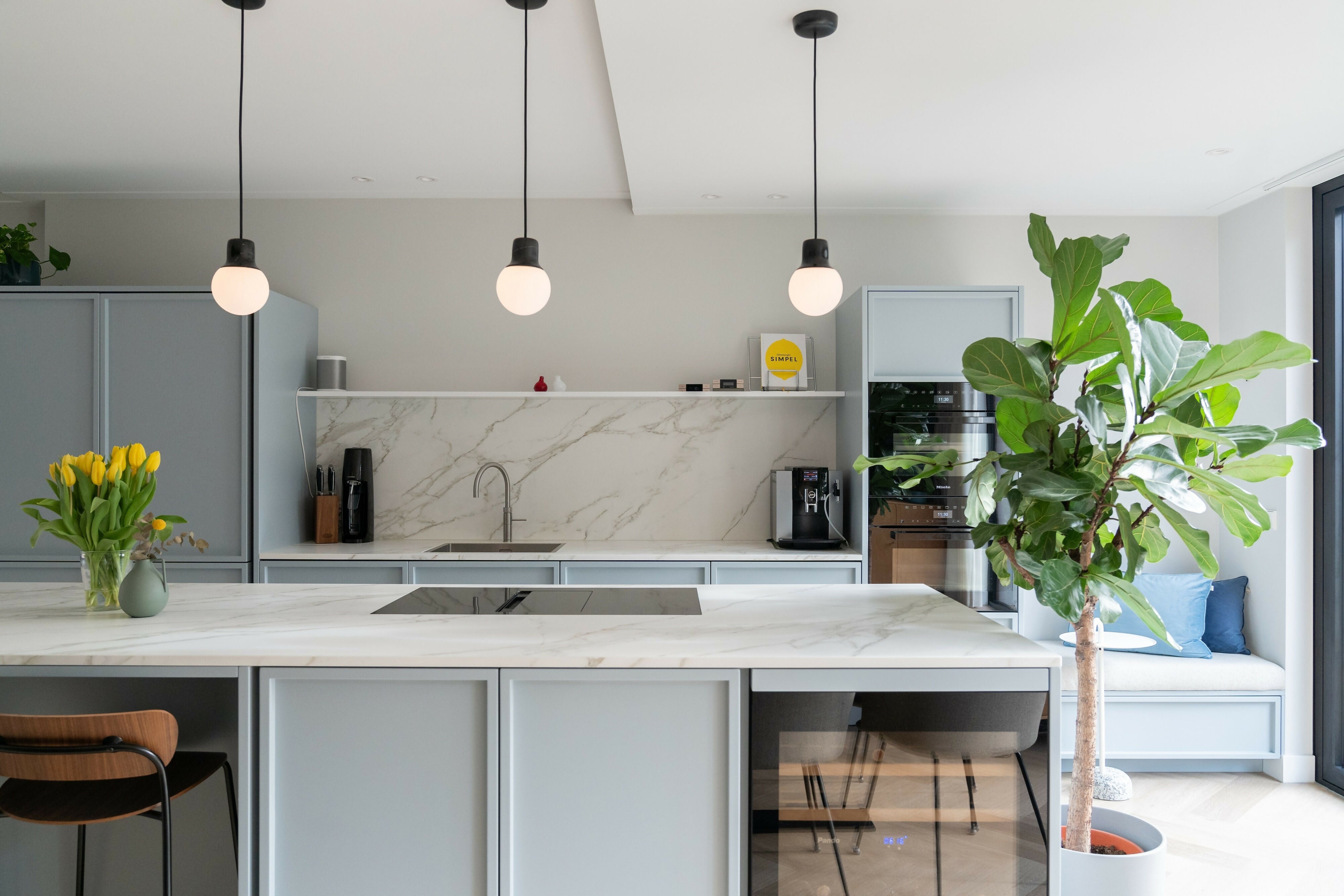 Jaren ’30 Woning Amersfoort-In je sas interieur-eethoek,Interieurontwerp,keuken,Renovatie keuken,woonkamer-Jaren ’30 Woning in Amersfoort – Ruime Woonkeuken & Maatwerk-OBLY