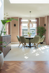 Karakteristieke jaren 30 woning met warm modern interieur-Nieuwenhuis Interieurontwerp-jaren 30 interieur,leefkeuken inspiratie,modern wonen,natuurlijke materialen,stijlvolle woning,vintage interieur,warm interieur,Woonkamer-Jaren 30 interieur | Warm en modern wonen met karakter-OBLY