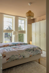 Karakteristieke woning volledig gerenoveerd met luxe badkamer en leefkeuken-Oudendorp-badkamer renovatie,complete renovatie,dubbele wastafel,Eetkamer,Inloopdouche,karakteristieke woning,Keuken,leefruimte,luxe badkamer,maatwerkkasten,Oudendorp Totaal Afbouw,Sunshower,totaalafbouw,totaalrenovatie,visgraatvloer,Woningrenovatie,woonkamer inspiratie-Karakteristieke woning volledig gerenoveerd | Oudendorp-OBLY