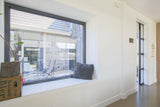 Licht, karakter en comfort in een moderne schuurwoning-Brobbel Interieur-licht interieur ontwerp,moderne woning interieur,moderne woonkamer,moderne woonkeuken,open woonkamer met keuken,schuurwoning interieur,woonkamer-Licht, leefbaar en modern: eigentijdse schuurwoning-OBLY