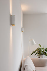 Luxe slaapkamer en badkamer met maatwerk-Witteveen interieur architecten-badkamer en slaapkamer combinatie,complete woninginrichting,gezinswoning inspiratie,houten interieur,inloopkast op maat,Slaapkamer,Woonkamer-Lichte Gezinswoning met Maatwerk Interieur -OBLY