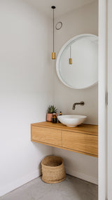 Luxe slaapkamer en badkamer met maatwerk-Witteveen interieur architecten-badkamer en slaapkamer combinatie,complete woninginrichting,gezinswoning inspiratie,houten interieur,inloopkast op maat,Slaapkamer,Woonkamer-Lichte Gezinswoning met Maatwerk Interieur -OBLY