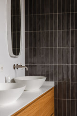 Luxe slaapkamer en badkamer met maatwerk-Witteveen interieur architecten-badkamer en slaapkamer combinatie,complete woninginrichting,gezinswoning inspiratie,houten interieur,inloopkast op maat,Slaapkamer,Woonkamer-Lichte Gezinswoning met Maatwerk Interieur -OBLY