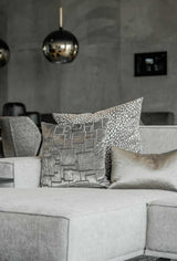 Luxe Interieur met Uitzicht op Zee-OBLY-Keuken,Villa,Woonkamer-OBLY