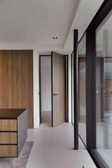 Luxe Woonkamer met Open Haard en En-suite Master Bedroom met Uitzicht-OBLY-ensuite,Keuken,Openhaard,Woonkamer-OBLY