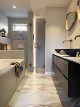 Luxe badkamer & gastenverblijf met badkamer ensuite-Studio Roos-Badkamer-Luxe Interieur door Studio Roos: Boutique Hotelgevoel Thuis-OBLY