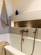 Luxe badkamer & gastenverblijf met badkamer ensuite-Studio Roos-Badkamer-Luxe Interieur door Studio Roos: Boutique Hotelgevoel Thuis-OBLY