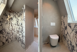 Luxe badkamer met marmer en warme accenten-Abstrct interieur-Badkamer,badkamer design,bronzen kranen,luxe badkamer,maatwerk wastafel,marmer badkamer,moderne badkamer-Luxe badkamer met marmer | Moderne badkamer inspiratie-OBLY