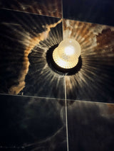 Luxe inloopkast met maatwerkkasten en chandelier-L4 Elvire-woonkamer-Luxe inloopkast met maatwerk & chandelier | STUDIO L4 Interieur-OBLY