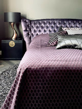 Luxe inloopkast met maatwerkkasten en chandelier-L4 Elvire-woonkamer-Luxe inloopkast met maatwerk & chandelier | STUDIO L4 Interieur-OBLY