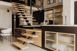 Luxe loft in oude textielfabriek met maatwerk keuken en designtrap-Met Danique-1573 Hout,Beetje.home,designtrap,exclusieve woning,Geldrop,Gietvloer,Industrieel wonen,Interieurontwerp,Kookeiland,loft,Loft interieur,luxe badkamer,Luxe loft,maatwerk keuken,MetDanique,oude textielfabriek,ribbelglas,wijnrek,zwarte keuken-OBLY