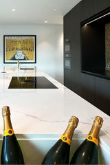 Luxe villa met exclusief maatwerkinterieur-Joolsdesign-Badkamer inspiratie,Interieurarchitect,Interieurontwerp,Keuken met kookeiland,luxe badkamer,Luxe interieur,Maatwerk interieur,Maatwerk kasten,maatwerk keuken,totaalinterieur,villa interieur,woonkamer inspiratie-Luxe villa met maatwerkinterieur | Joolsdesign-OBLY