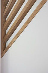 Maatwerk aftimmering onder trap met verborgen opbergruimte-WITTEVEEN MEUBEL & INTERIEURBOUW-aftimmering onder trap,maatwerk interieurbouw,maatwerk kast onder trap,opbergruimte onder trap,slimme opbergoplossing,trapkast op maat-OBLY