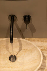 Maatwerk interieur met open keuken en trap-Nuevo Interior Design-loft,open keuken,stalen trap,Woonkamer-OBLY