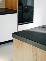 Maatwerk keuken met olijfhout en witte fronten-voermans-badkamermeubel,Houten keuken,Maatwerk interieur,maatwerk keuken,witte keuken-OBLY