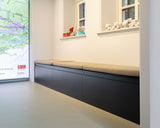 Maatwerk winkelinterieur met luxe presentatiekasten-Witteveen interieur architecten-commerciële inrichting,interieur voor winkel,luxe winkelontwerp,maatwerk winkelmeubilair,presentatiekasten,retail interieur,vitrinekast op maat,winkelinrichting op maat-Maatwerk Winkelinterieur met Luxe Presentatiekasten-OBLY