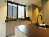 Matte Keuken met Walnoot Fineer en Fenix Fronten-OBLY-Matte Keuken met Walnoot Fineer en Fenix Fronten | Modern & Luxe Desig-OBLY