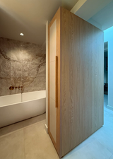 Modern maatwerk interieur met natuurlijke luxe-abstrct-hout en marmer,interieur design,kasten op maat,luxe keuken,marmer keuken,modern wonen-Modern maatwerk interieur | Luxe keuken & kasten op maat-OBLY