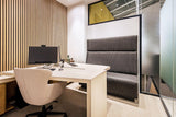 Modern praktijkinterieur met warme houtaccenten-Witteveen interieur architecten-houten wandafwerking,luxe praktijkruimte,maatwerk balie,modern kantoorinterieur,praktijkinterieur,wachtkamer inspiratie,zakelijke inrichting,zorginterieur-Modern Praktijkinterieur met Warme Houtaccenten -OBLY