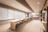 Modern praktijkinterieur met warme houtaccenten-Witteveen interieur architecten-houten wandafwerking,luxe praktijkruimte,maatwerk balie,modern kantoorinterieur,praktijkinterieur,wachtkamer inspiratie,zakelijke inrichting,zorginterieur-Modern Praktijkinterieur met Warme Houtaccenten -OBLY