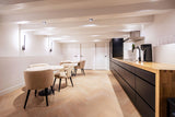 Modern praktijkinterieur met warme houtaccenten-Witteveen interieur architecten-houten wandafwerking,luxe praktijkruimte,maatwerk balie,modern kantoorinterieur,praktijkinterieur,wachtkamer inspiratie,zakelijke inrichting,zorginterieur-Modern Praktijkinterieur met Warme Houtaccenten -OBLY