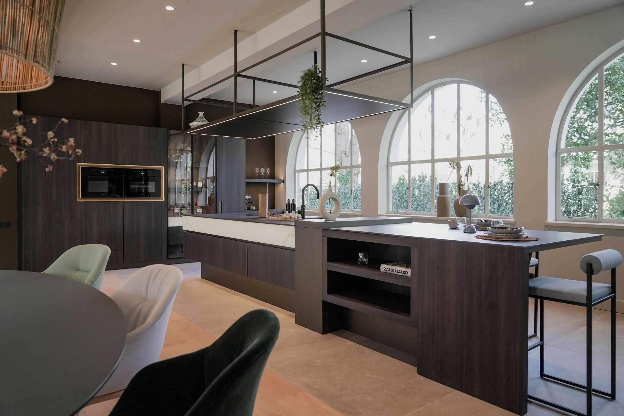 Moderne Keuken met Marmerlook Accenten-Mereno-Moderne Keuken met Marmerlook | Elegantie en Functionaliteit in de Keu-OBLY