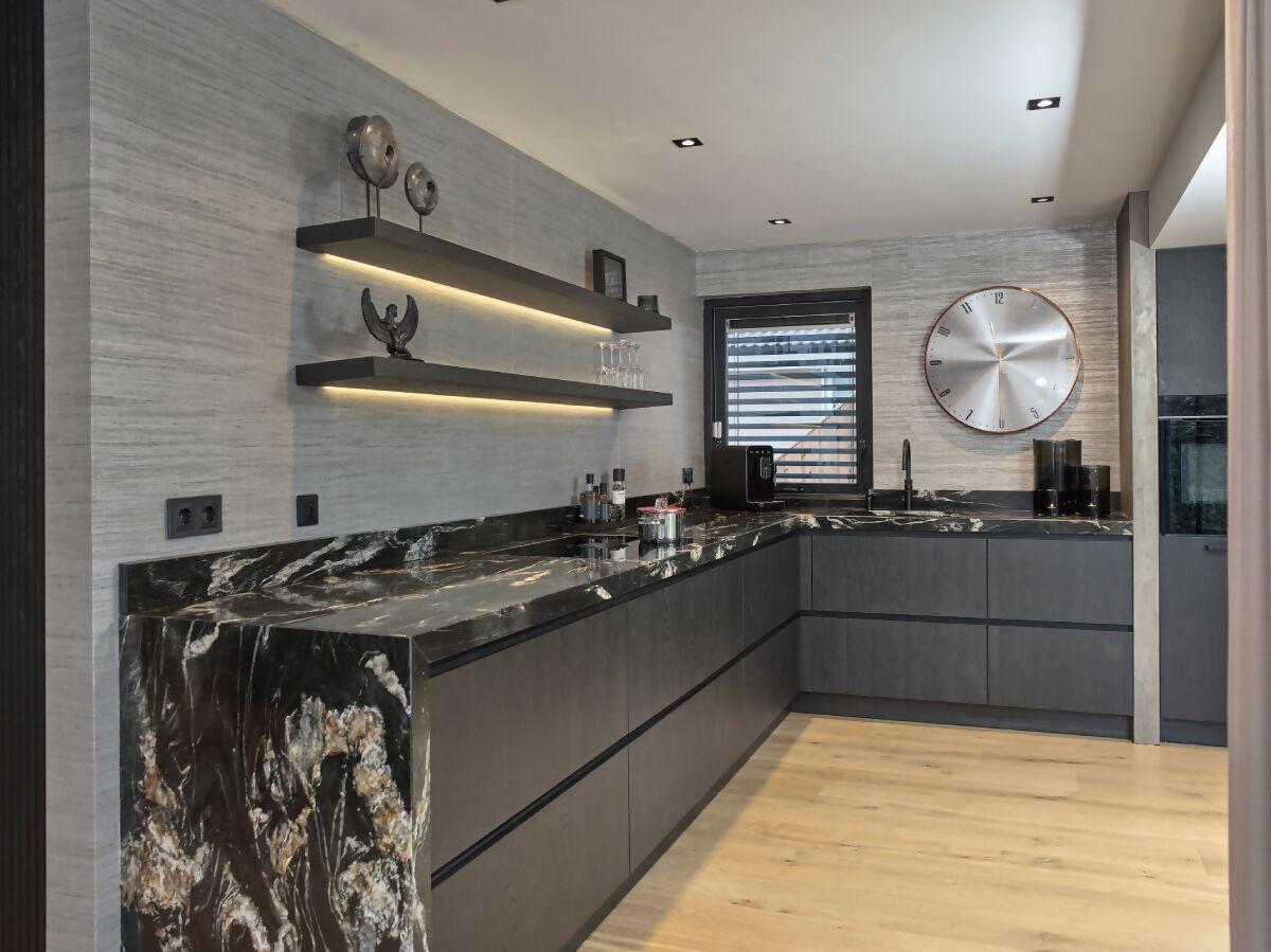 Moderne Keuken met Milano en Seregno Fronten-Mereno-Keuken-Keuken met Milano en Seregno Fronten | Moderne en Functionele Woonruim-OBLY