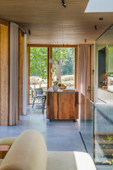 Moderne Villa in het Bos | Duurzame Architectuur met Hout & Glas-Prowood-duurzame villa,Exterieur,Exterieur vrijstaand,houten villa,moderne architectuur woning,moderne villa,villa,villa in het bos,villa met hout en glas,villa met veel glas-Moderne Villa in het Bos | Architectuur met Hout & Glas-OBLY