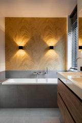 Moderne badkamer met warme accenten-Het Badhuys-badkamer-Moderne badkamer met warme accenten-OBLY