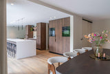Moderne gezinswoning met open indeling-Bureau Kemps Architecten-woonkamer-Radicale openheid en verbonden leefruimtes in een familiewoning-OBLY