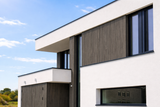 Moderne kubistische villa met houten gevelbekleding-Prowood-eigentijds-ontwerp,Exterieur,houten-gevelbekleding,kubistische-villa,luxe-villa,minimalistische-villa,moderne-architectuur,moderne-villa,nieuwbouwproject,strakke-architectuur,wit-stucwerk-Moderne kubistische villa met houten gevel-OBLY